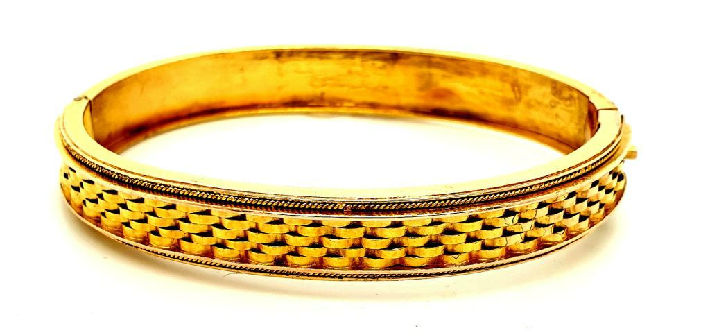 15ct Yellow Gold Victorian Bangle (20404)