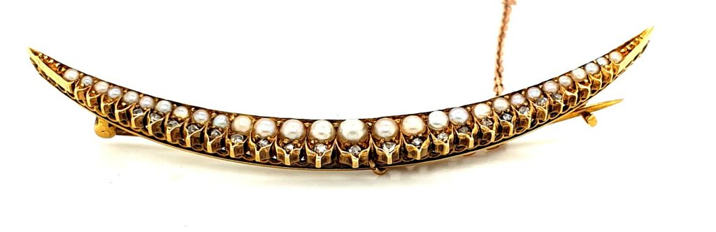 9ct Yellow Gold Diamond (0.24ct) and Seed Pearl Brooch 67x8mm (11424)