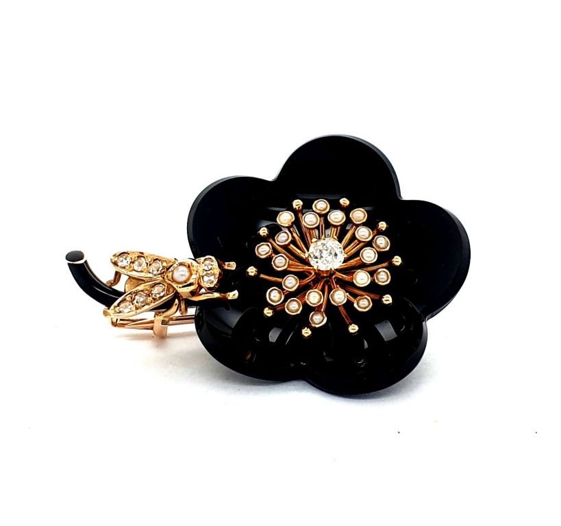 18ct Gold Onyx Seed Pearl Diamond Bee Brooch (39x28mm) (22463)