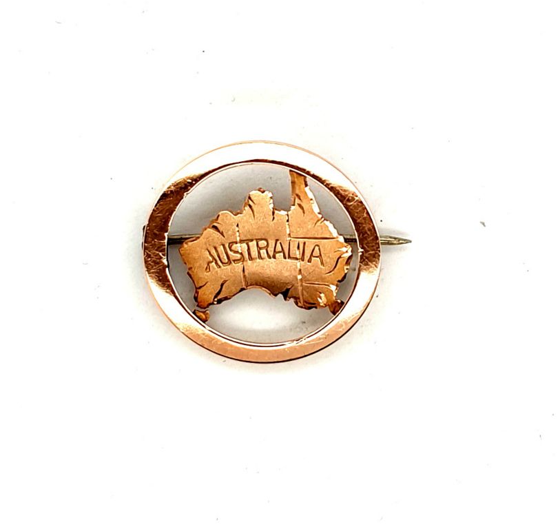 9ct Rose Gold Circular Australia Map Brooch (26mm diameter) (3289)