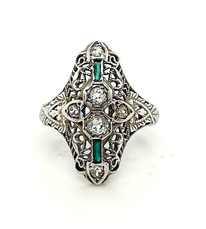 18ct White Gold Emerald 2x 0.03ct and Diamond 0.30ct Total GH SI (13637)