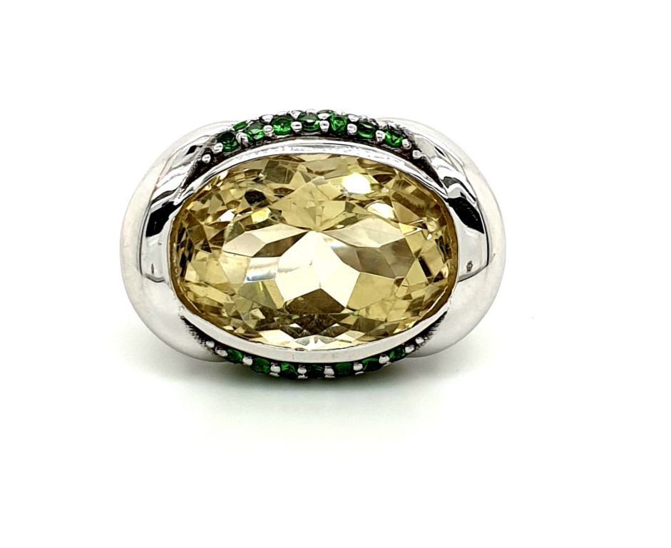Sterling Silver Lemon Quartz 10.54ct and Tsavorite Garnet 0.52ct Ring (13697)