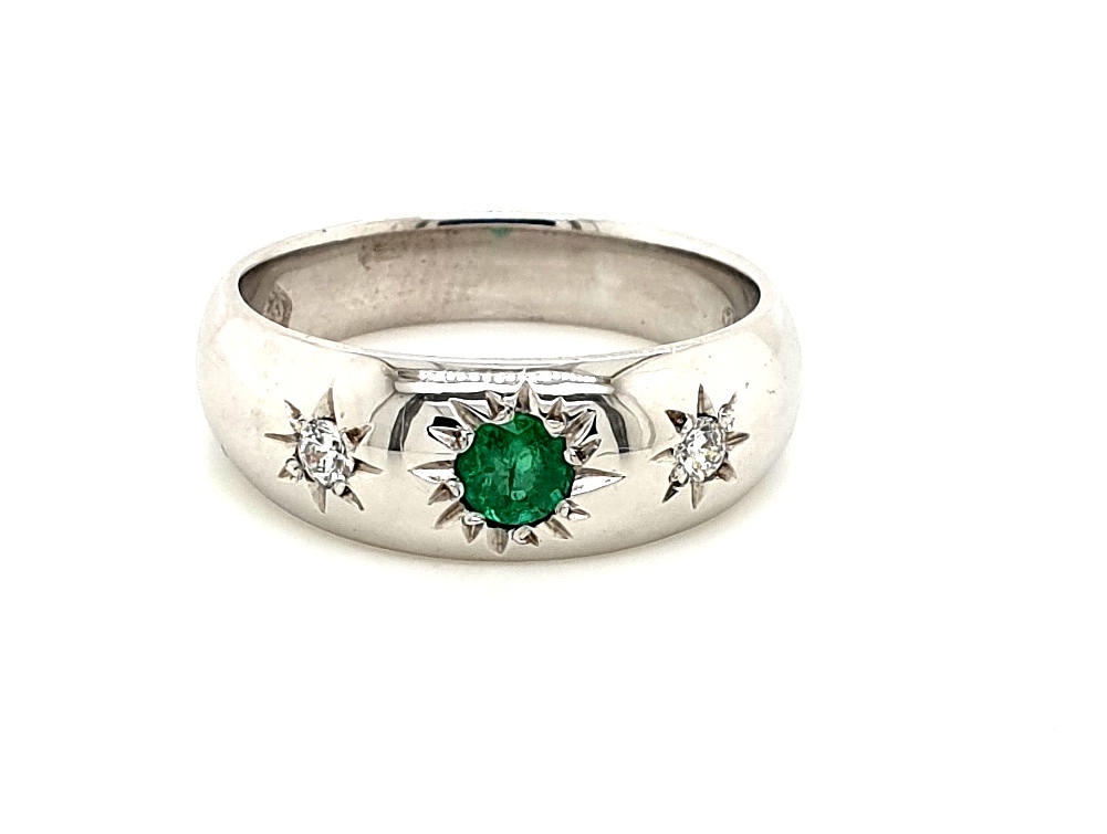 18ct Yellow Gold Emerald 0.30ct and Diamond 2x0.05ct F SI (15867)
