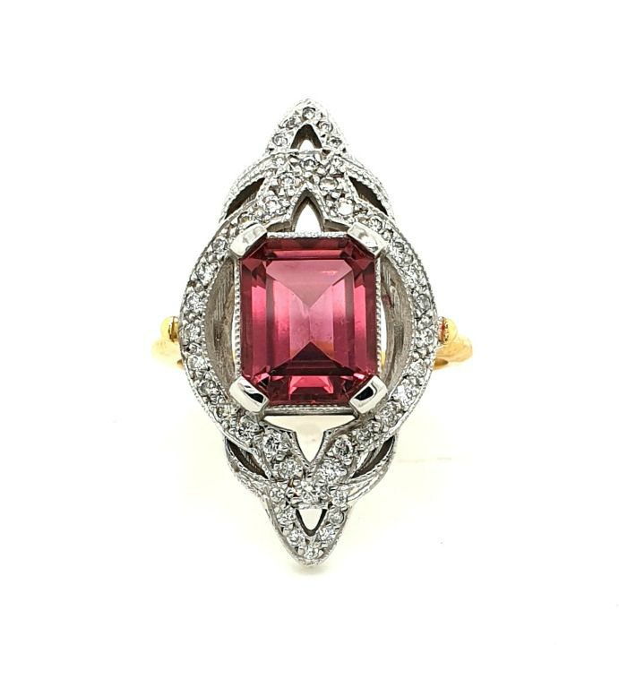  Tourmaline =3.01CT  Emerald Cuyt Fine Pink Colour. Diamond = (32x 0.005ct) (8x0.01ct) (2x0.05ct)Colour G-H Clarity SI (18098)
