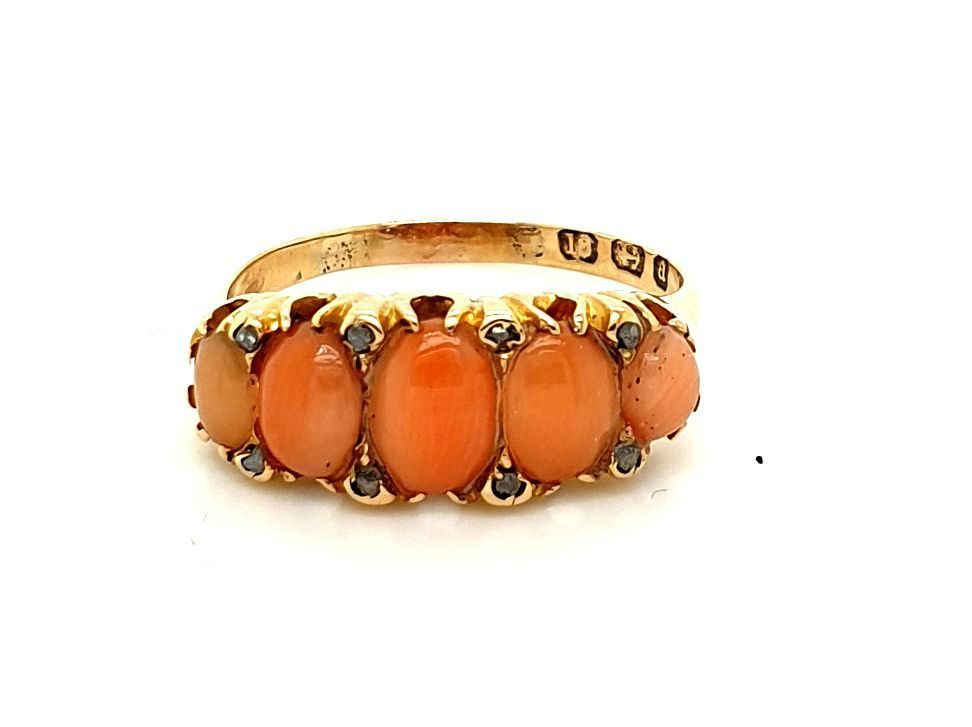 18ct Natural Coral and Diamond Ring Hallmarked Birminham 1875 (20916)