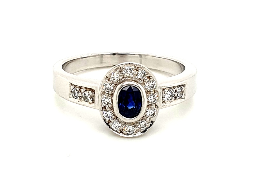 18ct White Gold Sapphire 0.30ct and Diamond 0.20ct GH VS (21047)