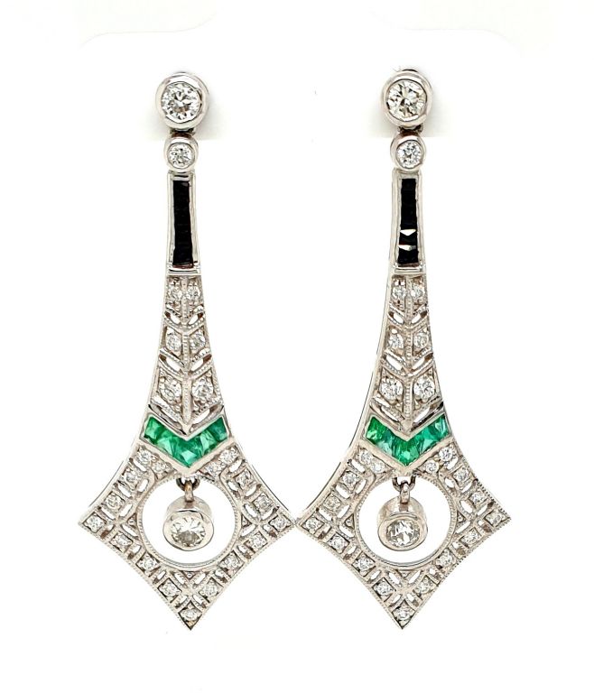 18ct White Gold Emerald (0.85ct tot) Diamond (1.04ct GH SI) Onyx Drop Earrings (Drop Length 45mm) (21413)