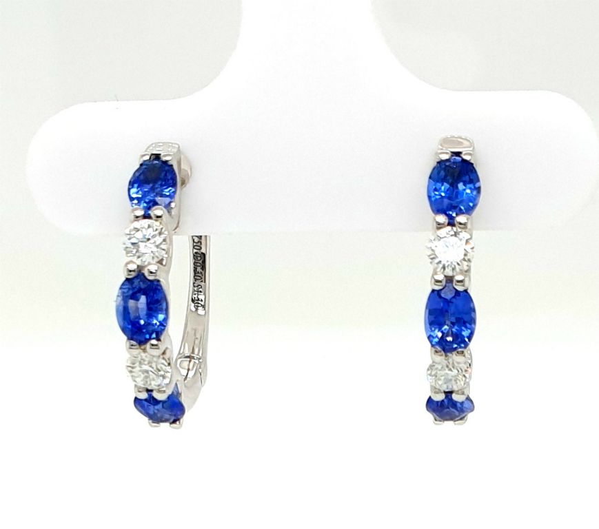 18ct White Gold Ceylon Sapphire (1.30ct tot) Diamond (0.30c total FG SI) Earrings (22057)