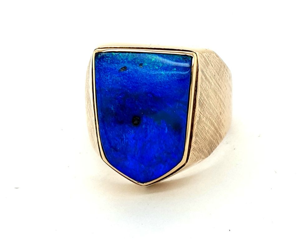 9ct Yellow Gold Solid Opal 5.47ct Gents Ring Finger Size W (21305)