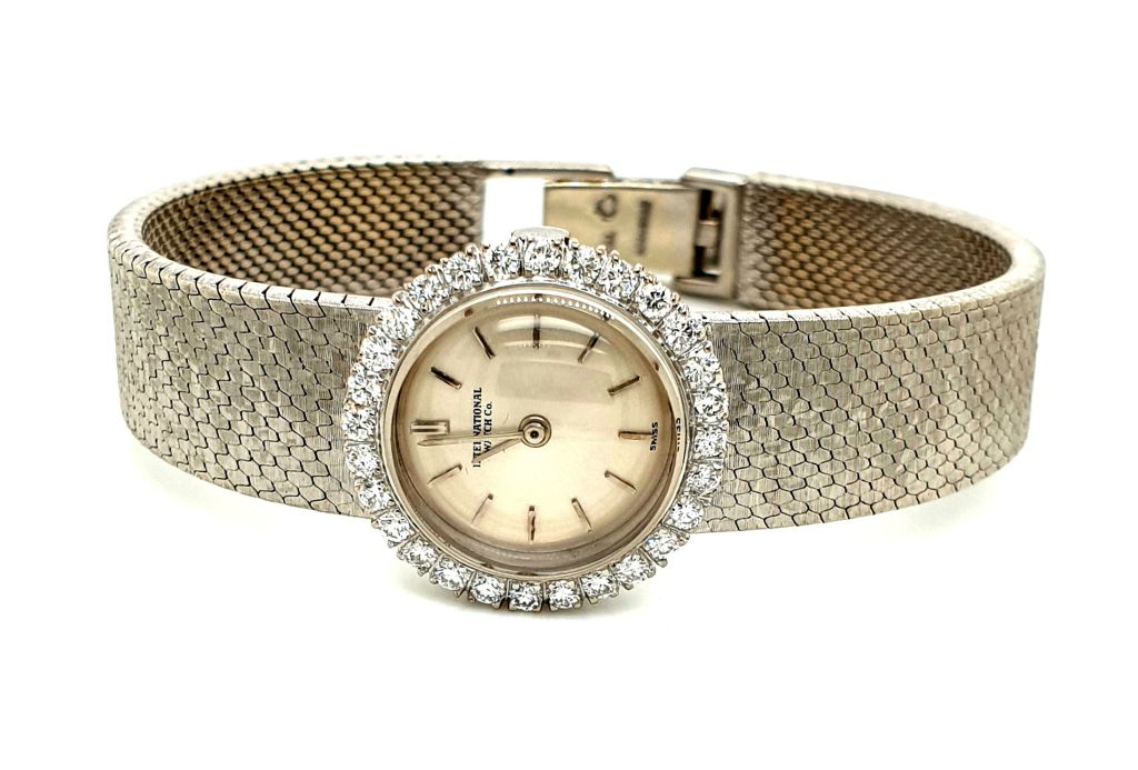 18ct White Gold Vintage Diamond Ladies International Watch Company Diamond=28x 0.03ct F VS 21mm Case Year 1965 (22084)